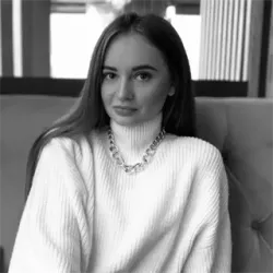 Фотография репетитора Филатова Алена Алексеевна