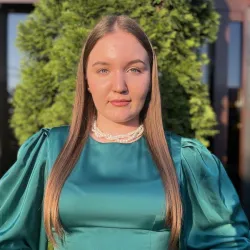 Фотография репетитора Гатаева Валерия Бондовна