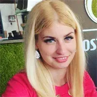 Фотография репетитора Лежнева Алена Александровна