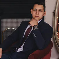 Фотография репетитора Чернуха Илья Евгеньевич