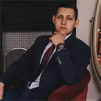 Фотография репетитора Чернуха Илья Евгеньевич