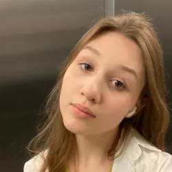 Фотография репетитора Крапивина Злата Алексеевна