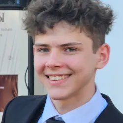 Фотография репетитора Попов Виталий Юрьевич