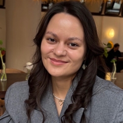 Фотография репетитора Гуляева Анастасия Михайловна