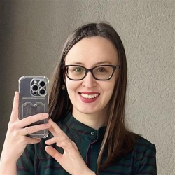 Фотография репетитора Моисеева Ирина Эдуардовна