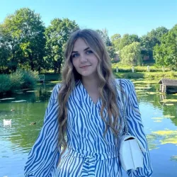 Фотография репетитора Максимкина Юлия Евгеньевна