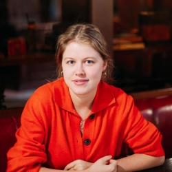 Фотография репетитора Долгаева Евгения Олеговна