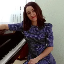 Фотография репетитора Попова Елена Сергеевна