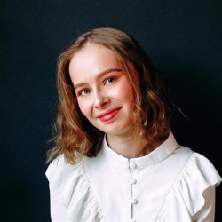 Фотография репетитора Ханова Азалия Азатовна