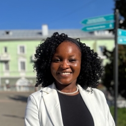 Фотография репетитора Дзоусва Валентайн Ропафадзо