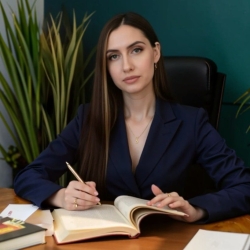 Фотография репетитора Дементьева Кристина Игоревна