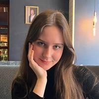 Фотография репетитора Аверьянова Виктория Дмитриевна