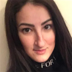 Фотография репетитора Натенадзе Элена Джумбериевна