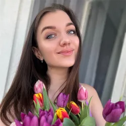 Фотография репетитора Ушакова Любовь Владимировна