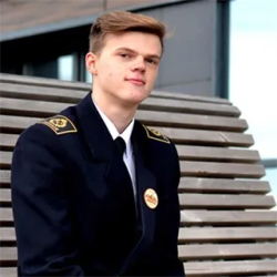 Фотография репетитора Белоконь Артем Максимович