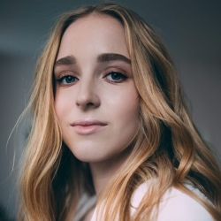 Фотография репетитора Мартынова Юлия Алексеевна