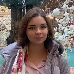 Фотография репетитора Шапошникова Алена Игоревна