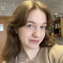 Фотография репетитора Попова Елизавета Петровна