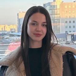 Фотография репетитора Манина Вероника Сергеевна