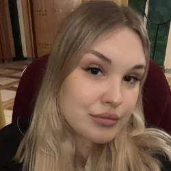 Фотография репетитора Долгова Полина Олеговна