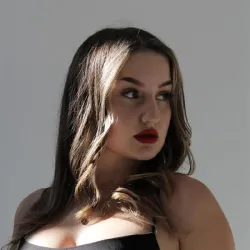 Фотография репетитора Жиганова Елизавета Николаевна