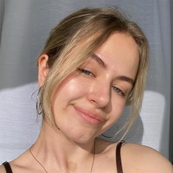 Фотография репетитора Крекова Мария Александровна