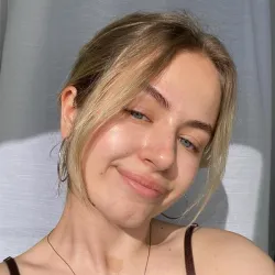 Фотография репетитора Крекова Мария Александровна