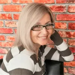 Фотография репетитора Яновская Лариса Львовна