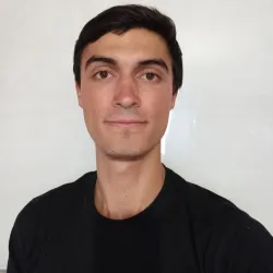 Фотография репетитора Арутюнян Артем Каренович