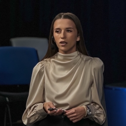 Фотография репетитора Фукалова Юлия Вячеславовна