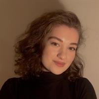 Фотография репетитора Ахмедова Алина Микаиловна