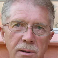 Фотография репетитора Зонов Валерий Андрианович