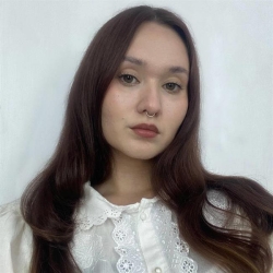 Фотография репетитора Садыкова Дина Максудовна