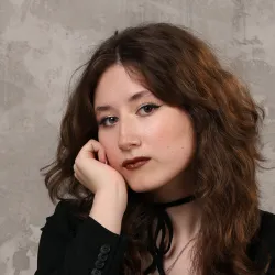 Фотография репетитора Рогожкина Алиса Сергеевна