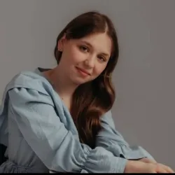 Фотография репетитора Коновалова Алиса Павловна