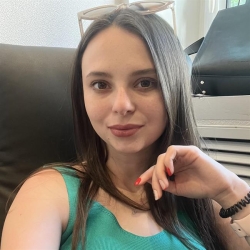 Фотография репетитора Дзюба Виктория Александровна