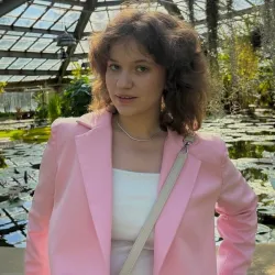 Фотография репетитора Алексеева Виктория Александровна