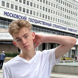 Фотография репетитора Бугров Даниил Вадимович