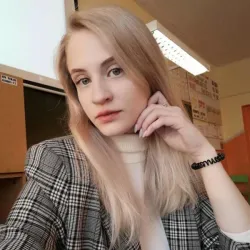 Фотография репетитора Попкова Алина Александровна