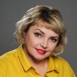 Фотография репетитора Андреева Алена Васильевна