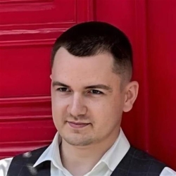 Фотография репетитора Романчук Артем Игоревич