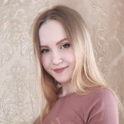 Фотография репетитора Тарасова Эмилия Михайловна