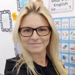 Фотография репетитора Кнутова Елена Станиславовна
