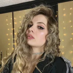 Фотография репетитора Батанова Екатерина Дмитриевна