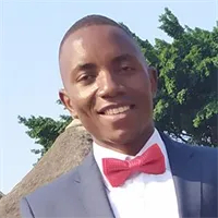Фотография репетитора Ндикумана Элиас 