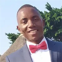 Фотография репетитора Ндикумана Элиас 