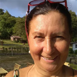 Фотография репетитора Иванова Елена Анатольевна