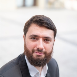 Фотография репетитора Гусев Юрий Дмитриевич