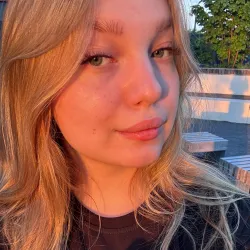 Фотография репетитора Плотникова Полина Алексеевна
