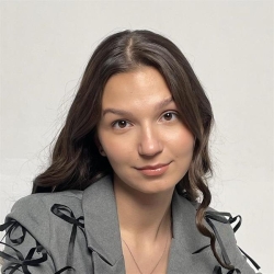 Фотография репетитора Булавко Янина Сергеевна